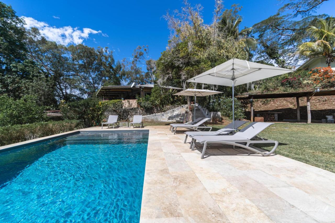 Horizon Hill Villa Pirae Bagian luar foto